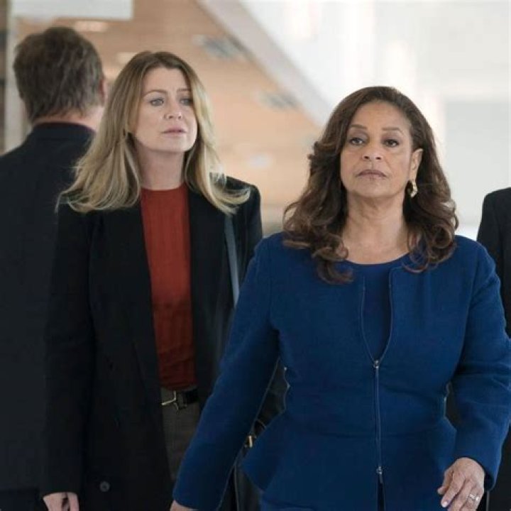 A Look At The Impactful Duo: Ellen Pompeo And Sandra Oh